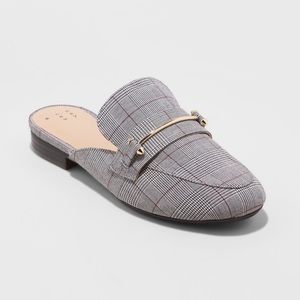 Never Worn Remy Plaid Mule